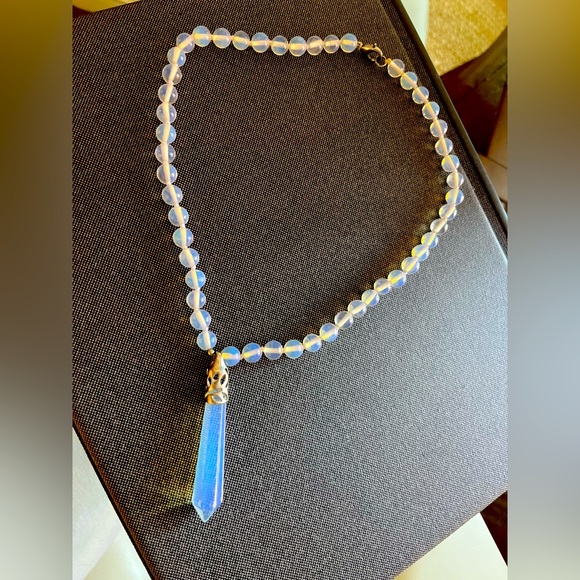 🌺 Gem Necklace - Picture 1 of 1